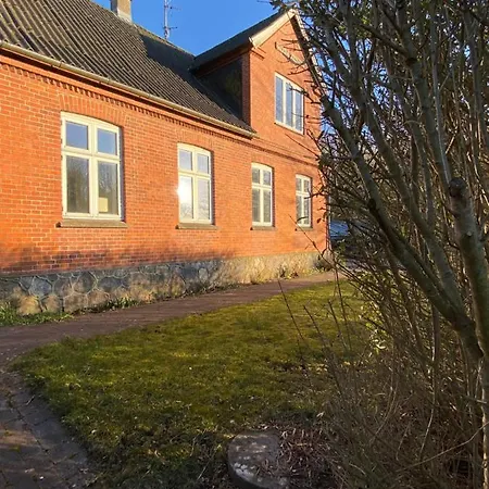 Alojamento de Acomodação e Pequeno-almoço Jonas Hus - Munkgaard *