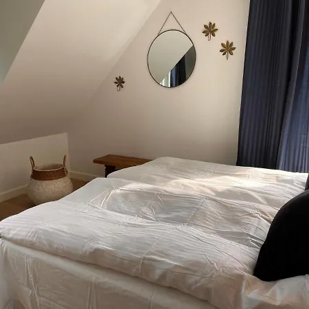 Jonas Hus - Munkgaard Store Heddinge