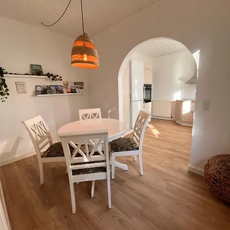 Panzió Jonas Hus - Munkgaard Store Heddinge