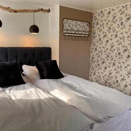 Jonas Hus - Munkgaard